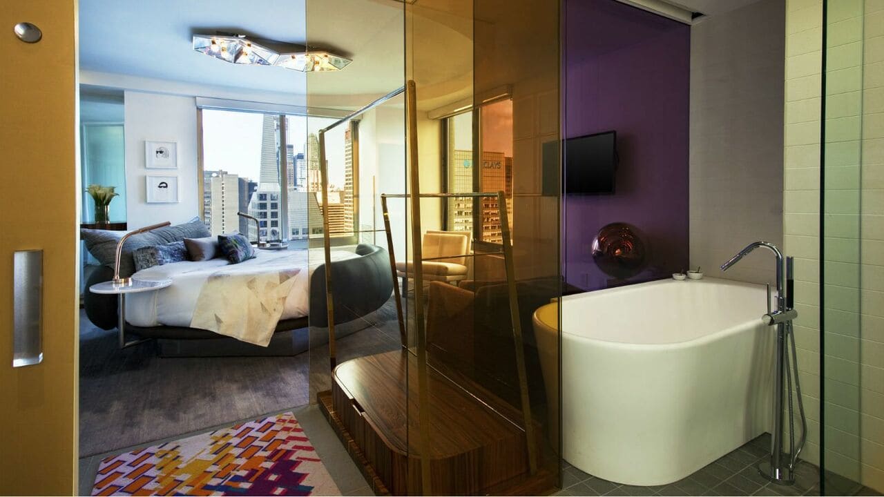 W New York Times Square Jacuzzi WOW Suite